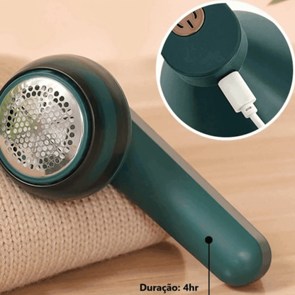Removedor de fiapos portátil verde com cabo USB, usado em tecido bege, duração 4 horas