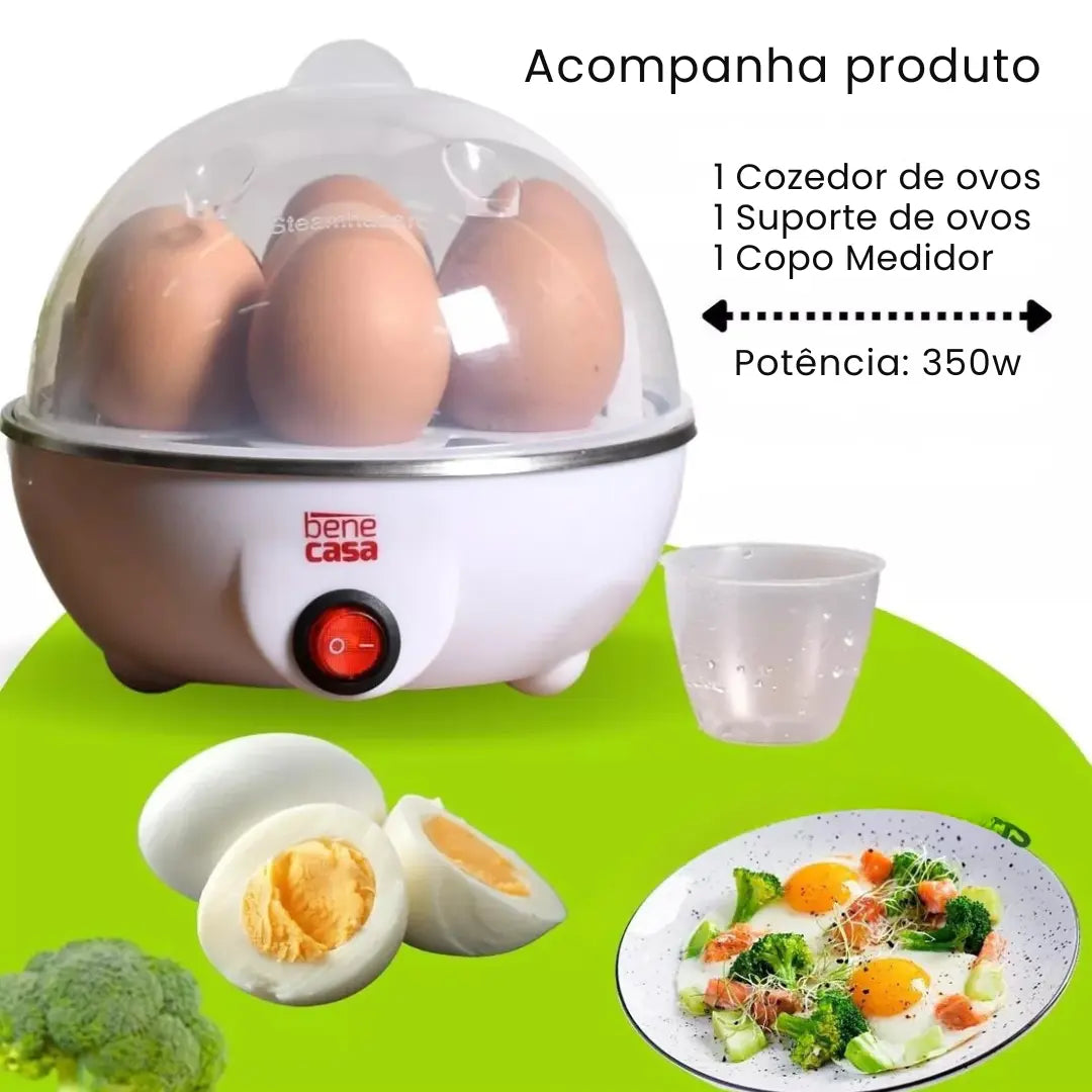 Cozedor de ovos elétrico Benecasa com tampa transparente, ovos, copo medidor e prato com ovos cozidos e brócolis