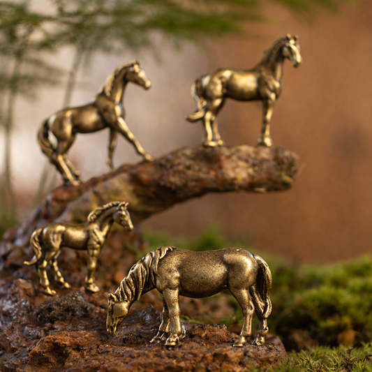 Cavalo Decorativo em Bronze Vintage para Mesa e Escritório