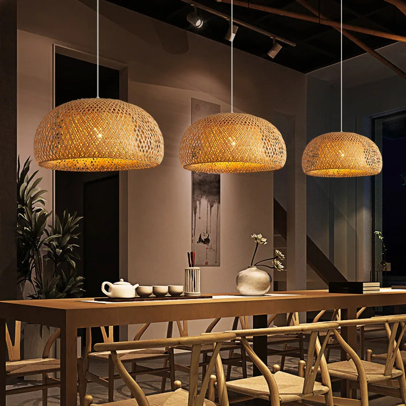 Luminária Pendente em Rattan Natural Estilo Artesanal