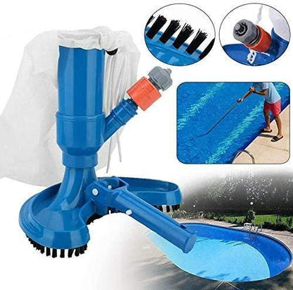 Aspirador de piscina a vácuo azul com escovas e saco coletor, usado para limpeza eficiente de piscinas