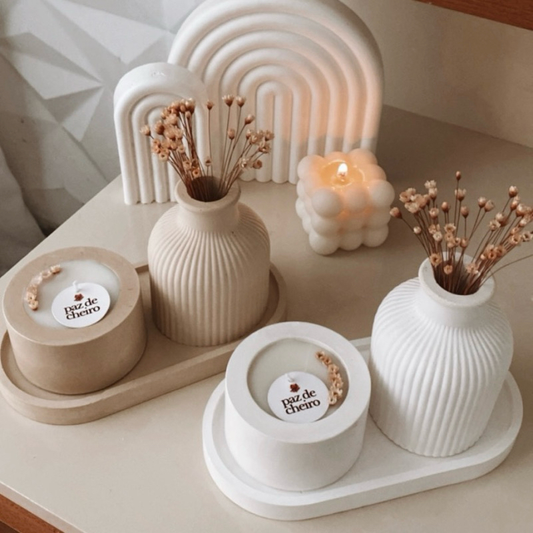 Kit Vaso Minimalista + Bandeja Decorativa + Vela Aromática | Produto Artesanal.