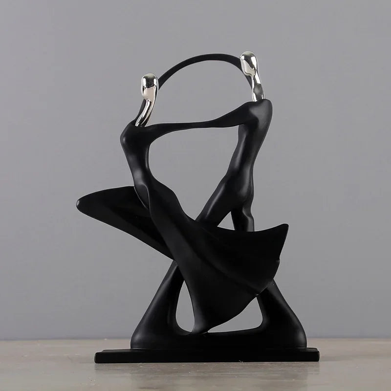 Escultura Casal Dançando em Resina Nórdica