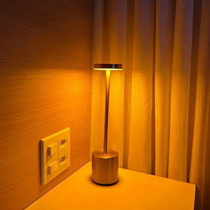 Luminária de Mesa Sem Fio